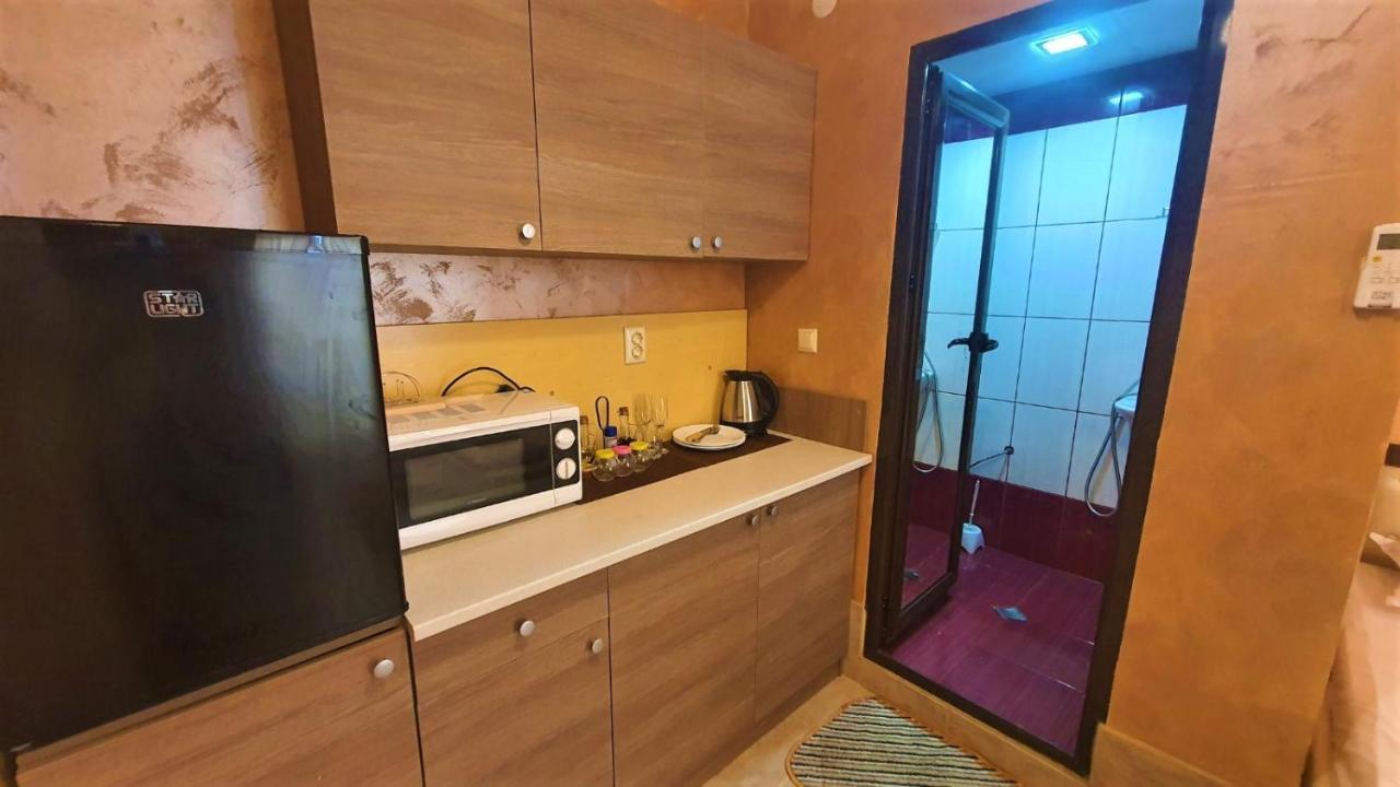 Хотел Дунав Свищов Hostel Ngoại thất bức ảnh